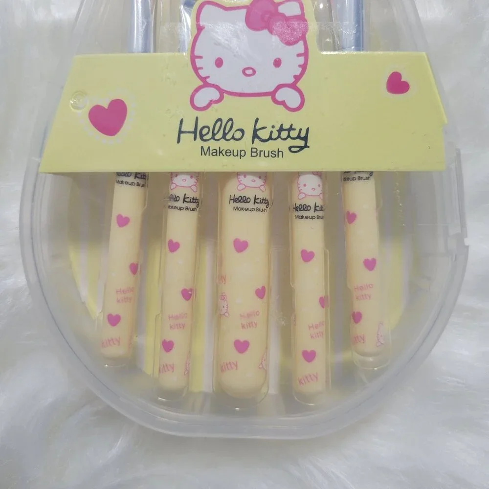 Hello Kitty Makeup Brush Set